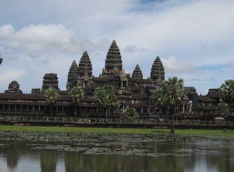 アンコールワットをはじめ、世界遺産の遺跡の宝庫