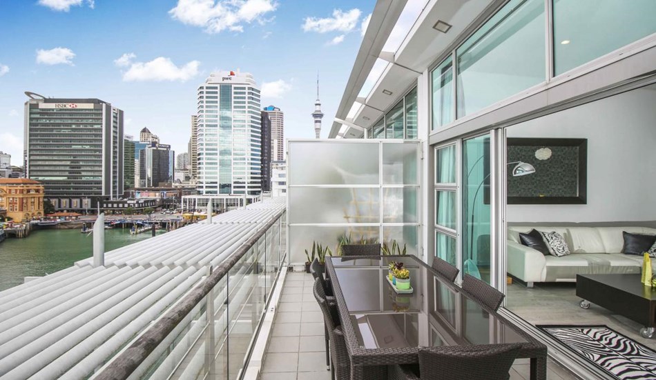 Private with Loads of Potential外観