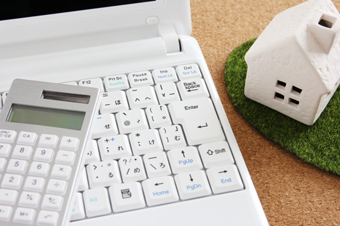 融資手続きや納税手続きは自分1人で解決しようと考えず、余裕をもって専門家に相談することをオススメします。