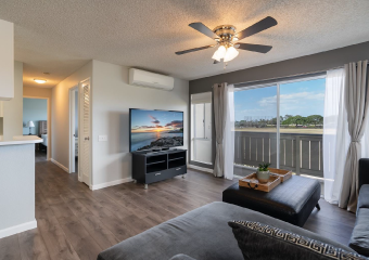 ハワイの木造戸建の室内