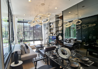 インプレッション・エカマイ・リビング