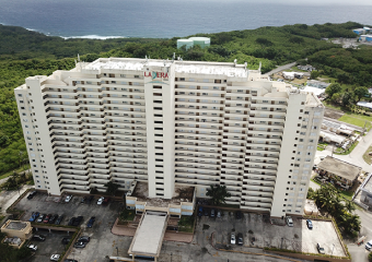 Ladera Tower 外観